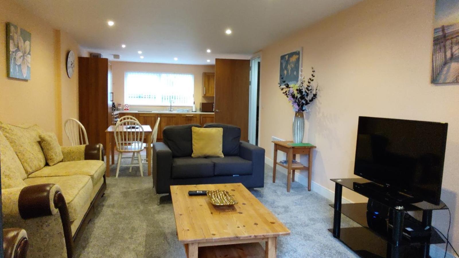 Meridian Bay Apartment Swansea Dış mekan fotoğraf